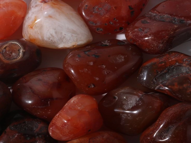 سنگ عقیق (Agate)